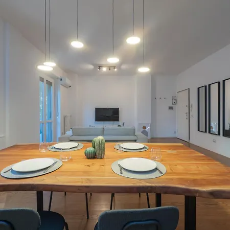 Appartamento In Stile, Comodo Ed Elegante Milano